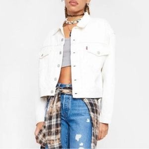 NWT Levi Strauss & Co Original Trucker White Jean Jacket